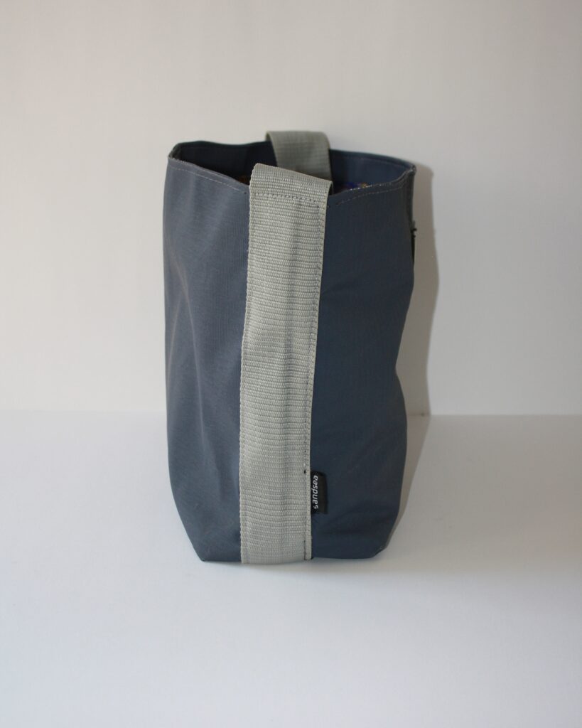 Side View of Blue Kokule Handbag – Stylish and Functional Namibian Craftsmanship