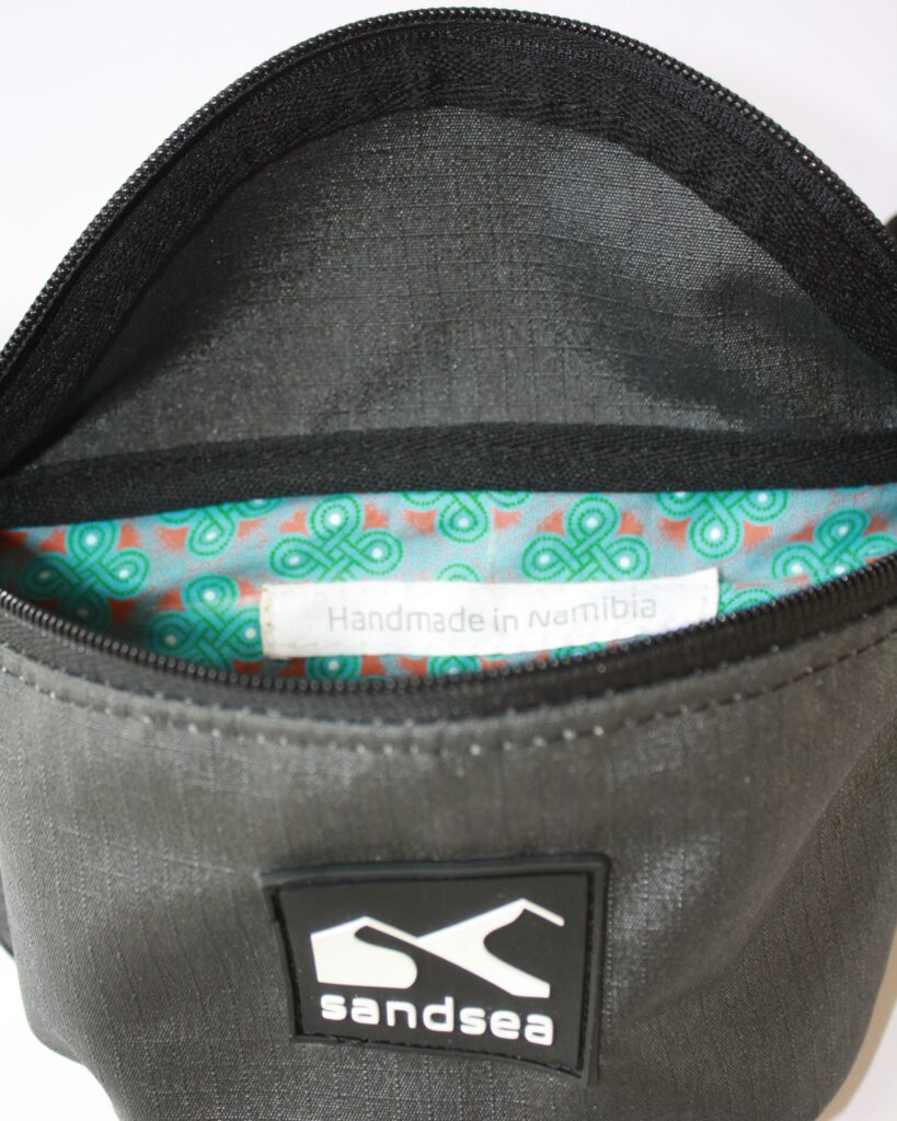 nterior of Black Retro Moonbag – Compact and Practical Design with Quality Craftsmanship